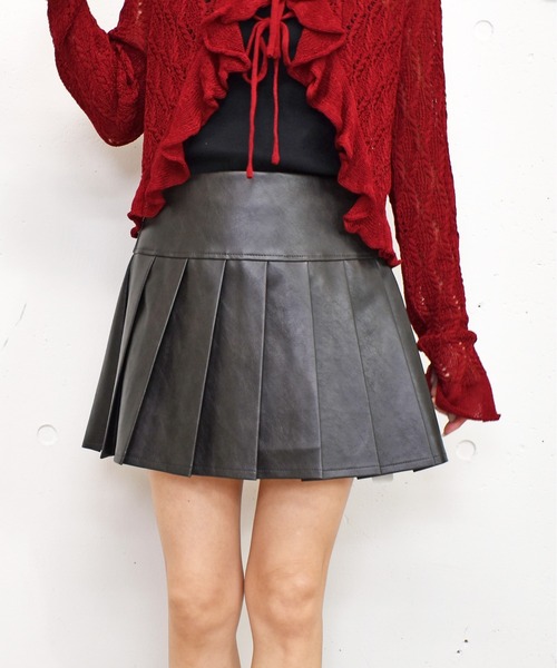 FUN(ファン)の「ゴウヒプリーツスカート(スカート・レディース・ブラウン/ブラック・S/M/L/XS)」の2枚目の写真