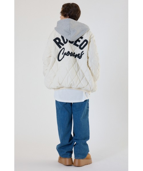 RODEO CROWNS WIDE BOWL（ロデオクラウンズワイドボウル）の「キルティングフードブルゾン（ブルゾン・レディース・ブラック/ベージュ/オフホワイト/マルチ・FREE）」の14枚目の写真