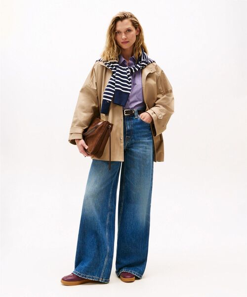 TOMMY HILFIGER(トミーヒルフィガー)の「コットンブレンドリラックスジャケット(ブルゾン・レディース・ベージュ・S-M/S/XS)」の4枚目の写真