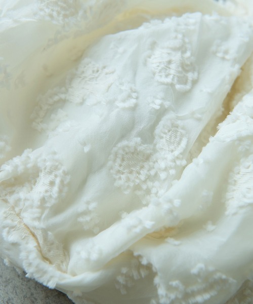 bulle de savon（ビュルデサボン）の「踊るはなジャカード 巾着バッグ（ハンドバッグ・レディース・チャコールグレー/キナリ・FREE）」の9枚目の写真