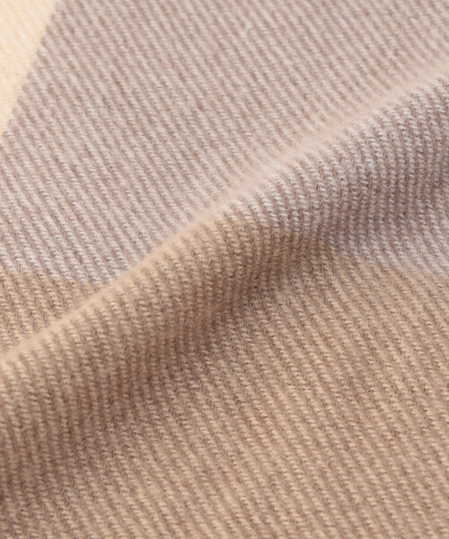 MONO　COMME CA（モノコムサ）の「ブロックチェックストール（ストール/ショール・レディース・グレー/サックスブルー/ベージュ・FREE）」の10枚目の写真