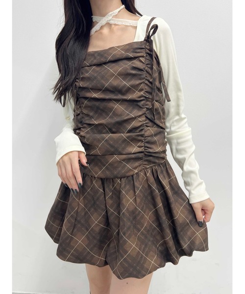 PHILLY(フィリー)の「チェックギャザーバルーンワンピース(ワンピース・レディース・ブラウン/ネイビー・FREE)」の2枚目の写真