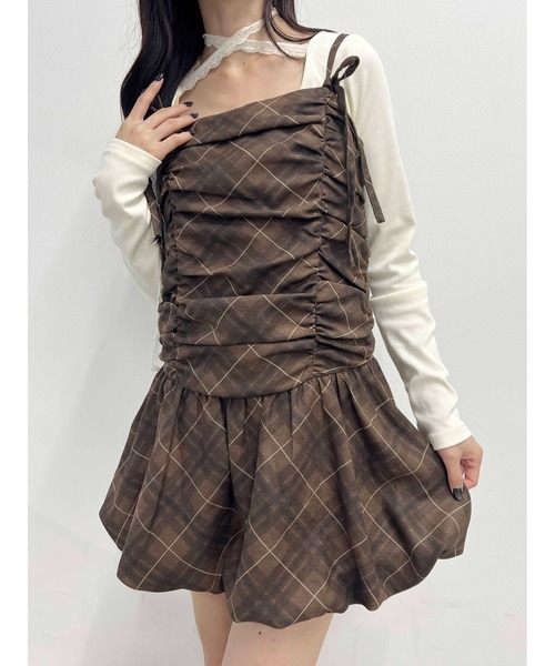 PHILLY(フィリー)の「チェックギャザーバルーンワンピース(ワンピース・レディース・ブラウン/ネイビー・FREE)」の3枚目の写真