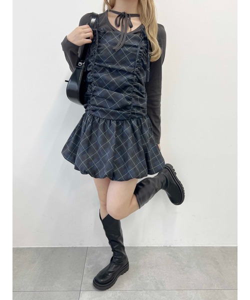 PHILLY(フィリー)の「チェックギャザーバルーンワンピース(ワンピース・レディース・ブラウン/ネイビー・FREE)」の8枚目の写真