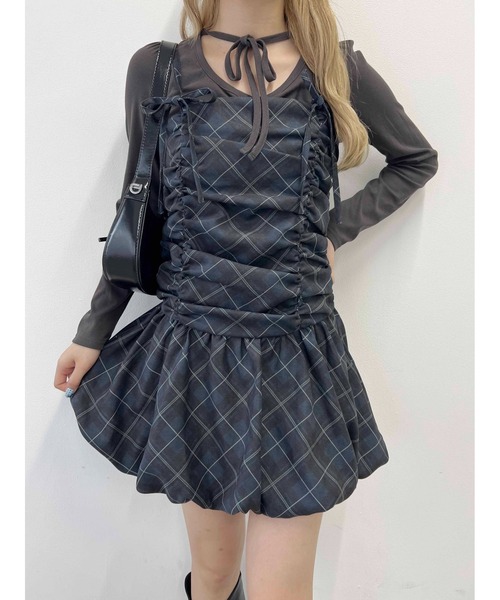 PHILLY(フィリー)の「チェックギャザーバルーンワンピース(ワンピース・レディース・ブラウン/ネイビー・FREE)」の6枚目の写真