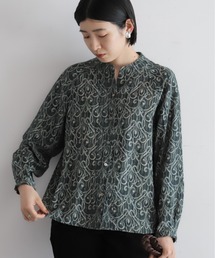 NOMBRE IMPAIR | フェザードアラベスクPT　スキッパーブラウス(シャツ/ブラウス)