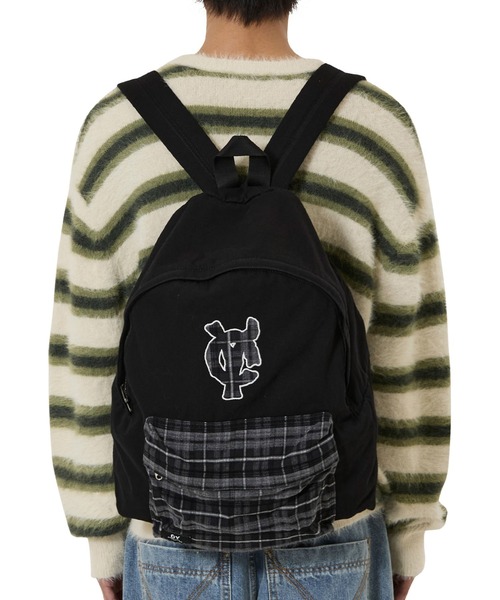OY（オーワイ）の「『OY/オーワイ』PATCH LOGO BACKPACK/パッチロゴ バックパック（バックパック/リュック・レディース・ブラック・FREE）」の2枚目の写真