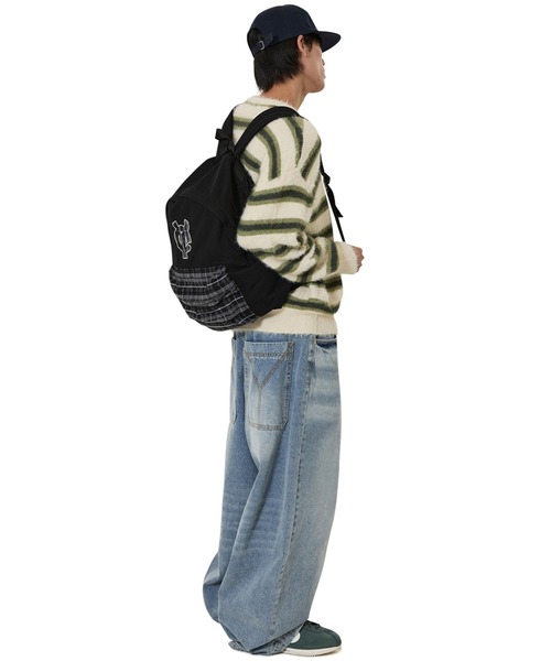 OY（オーワイ）の「『OY/オーワイ』PATCH LOGO BACKPACK/パッチロゴ バックパック（バックパック/リュック・レディース・ブラック・FREE）」の4枚目の写真