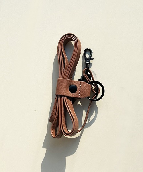 NANO universe（ナノユニバース）の「iPhone17 iPhone17Pro iPhone17ProMax iPhoneAir ナノユニバース MagSafe対応背面/ショルダーストラップ（スマホケース/カバー・レディース・ベージュ/ブラウン/グレー/ブラック・iPhone 17 Pro Max/iPhone Air/iPhone 17/iPhone 17 Pro）」の15枚目の写真