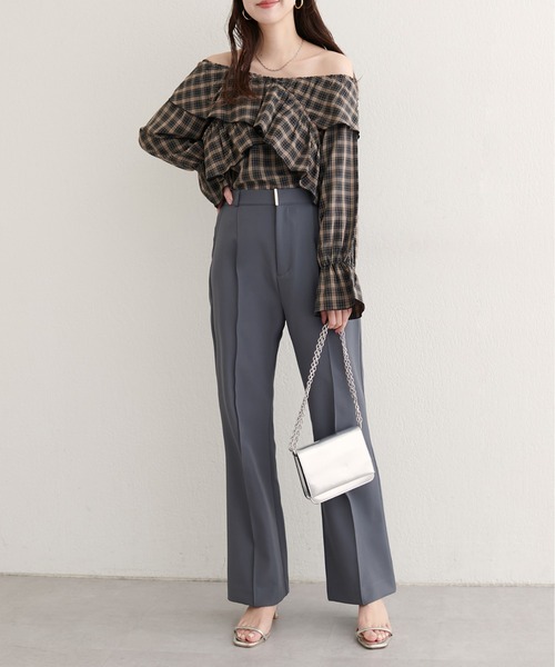 natural couture（ナチュラルクチュール）の「〈osono〉ハイウエスト美フレアパンツ（その他パンツ・レディース・ブラック/ブラウン/チャコールグレー・LARGE/MEDIUM/SMALL）」の7枚目の写真