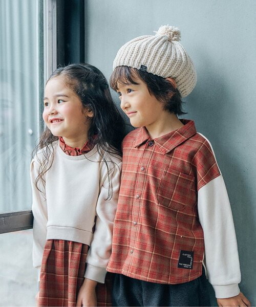 Ampersand(アンパサンド)の「梵天付きモールニットベレー帽(ハンチング/ベレー帽・キッズ・キャメル/ブラック/アイボリー・44/46/50/54/58)」の10枚目の写真