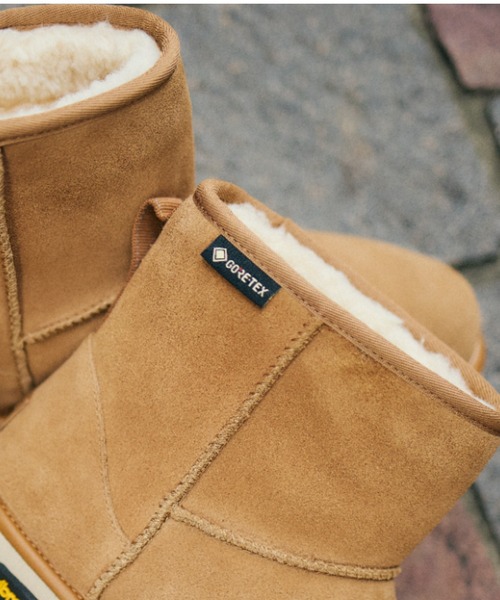 UGG（アグ）の「CLASSIC MINI GTX　1171150-CHE（ブーツ・メンズ・ブラウン・12/11/10/9/8/7）」の2枚目の写真