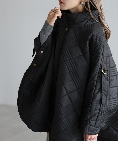 Bonjour Sagan（ボンジュールサガン）の「キルティングポンチョコート（ポンチョ・レディース・ブラック/カーキ/キナリ・FREE）」の3枚目の写真