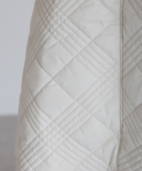 Bonjour Sagan（ボンジュールサガン）の「キルティングポンチョコート（ポンチョ・レディース・ブラック/カーキ/キナリ・FREE）」の18枚目の写真