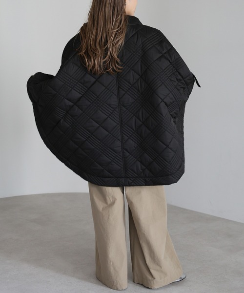 Bonjour Sagan（ボンジュールサガン）の「キルティングポンチョコート（ポンチョ・レディース・ブラック/カーキ/キナリ・FREE）」の21枚目の写真