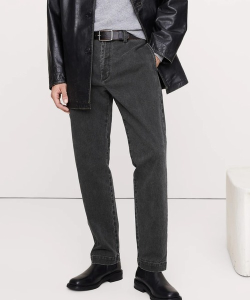 Banana Republic（バナナリパブリック）の「ストレート ブラッシュド イタリアン チノパンツ（チノパンツ・メンズ・ベージュ/ブラック/グリーン・31W 30L/33W 30L/34W 30L/28W 30L/29W 30L/30W 30L/32W 30L）」の2枚目の写真