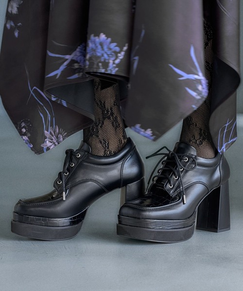 HARE（ハレ）の「レースアップチャンキーシューズ(HARE)（ローファー・レディース・レッド/ブラック・LARGE/MEDIUM）」の13枚目の写真