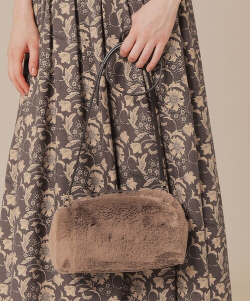 MACKINTOSH LONDON（マッキントッシュ ロンドン）の「【Precious12月号/婦人画報11月号掲載】ファージップショルダー（ショルダーバッグ・レディース・ベージュ/グレー系その他/ベージュ系その他3・FREE）」の16枚目の写真