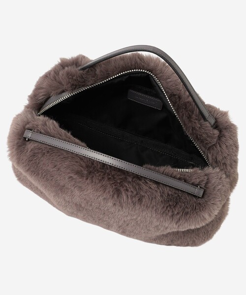 MACKINTOSH LONDON（マッキントッシュ ロンドン）の「【Precious12月号/婦人画報11月号掲載】ファージップショルダー（ショルダーバッグ・レディース・ベージュ/グレー系その他/ベージュ系その他3・FREE）」の7枚目の写真