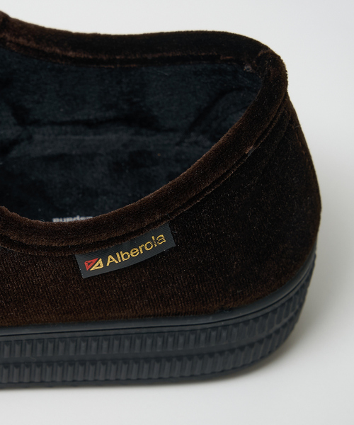 ALBEROLA（アルベローラ）の「【WEB限定】【ALBEROLA】ベロアチロリアンシューズ（ローファー・レディース・ブラウン/ブラック/グレー・36/37/38）」の19枚目の写真