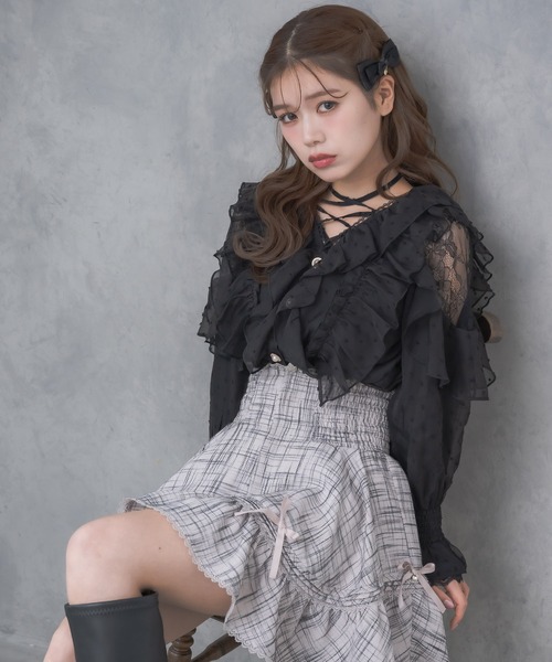 couture BY ROJITA（クチュールバイロジータ）の「クロスネックフリルブラウス（シャツ/ブラウス・レディース・ボルドー/ホワイト系その他/ブラック/ホワイト・FREE）」の9枚目の写真