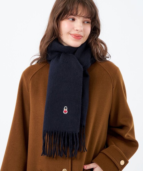 MACKINTOSH PHILOSOPHY(マッキントッシュ フィロソフィー)の「【WEB&一部店舗限定】バッキンガムベア ウールマフラー(マフラー・レディース・グリーン系その他4/レッド系その他2/ピンク系その他3/ダークネイビー/ベージュ・FREE)」の4枚目の写真