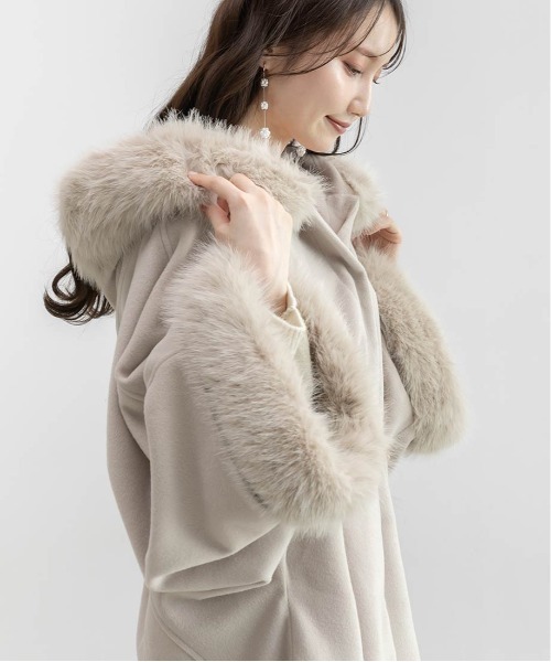 2WAY ファー付きミドルケープコート（ポンチョ）｜RANDA（ランダ）の