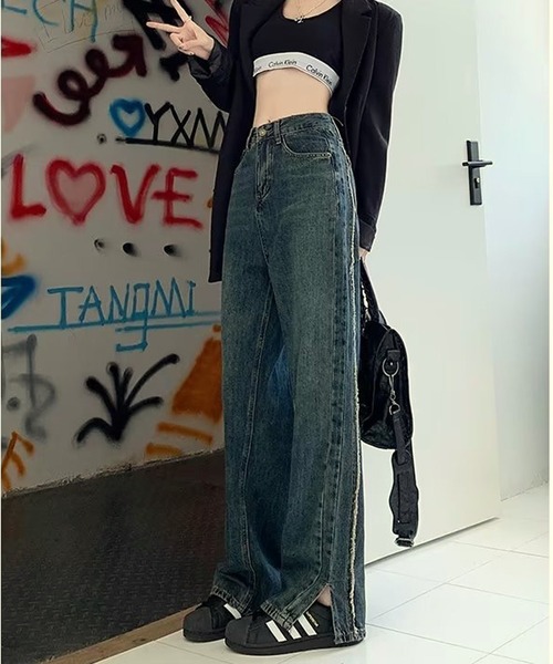 NANEA（ナネア）の「サイドフリンジスリットデニムパンツ（デニムパンツ・レディース・ブルー・LARGE/MEDIUM/SMALL）」の15枚目の写真