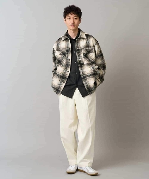 a.v.v（アーヴェヴェ）の「【イージーケア/洗濯機で洗える】ツイードCPOジャケット（その他アウター・メンズ・ブルー/ベージュ・46/48/50）」の4枚目の写真