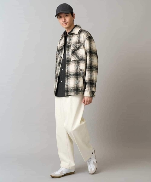 a.v.v（アーヴェヴェ）の「【イージーケア/洗濯機で洗える】ツイードCPOジャケット（その他アウター・メンズ・ブルー/ベージュ・46/48/50）」の11枚目の写真