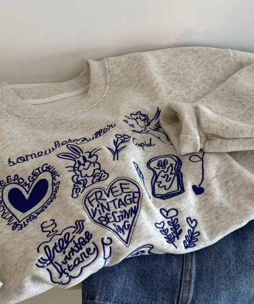 yuue' ( wear )(ユーイ)の「裏起毛イラスト刺繍オーバーサイズスウェット(スウェット・レディース・ライトグレー・FREE)」の9枚目の写真
