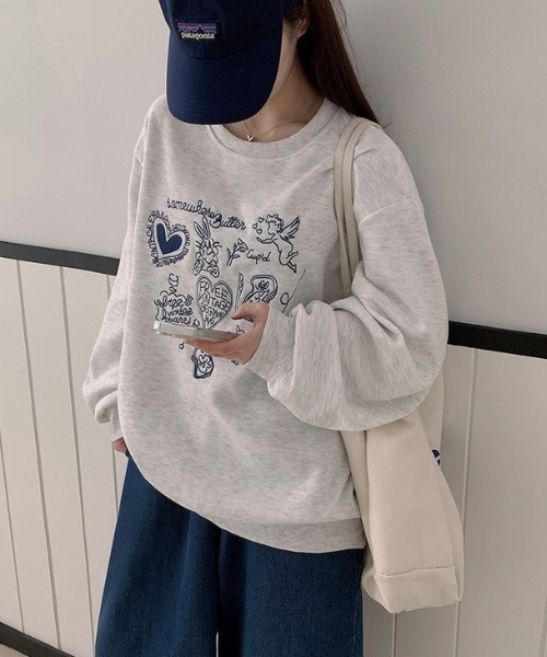 yuue' ( wear )(ユーイ)の「裏起毛イラスト刺繍オーバーサイズスウェット(スウェット・レディース・ライトグレー・FREE)」の7枚目の写真