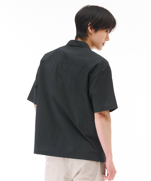 CHASECULT(チェイスカルト)の「男性ライトオープンカラー半袖シャツ-チャコール(シャツ/ブラウス・メンズ・ダークグレー・95/105/100)」の3枚目の写真