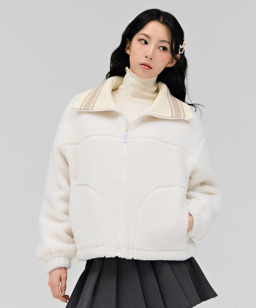 CHASECULT(チェイスカルト)の「レディースニットカラーキルティングボアジップアップ-アイボリー(その他アウター・レディース・アイボリー・90/85)」の1枚目の写真