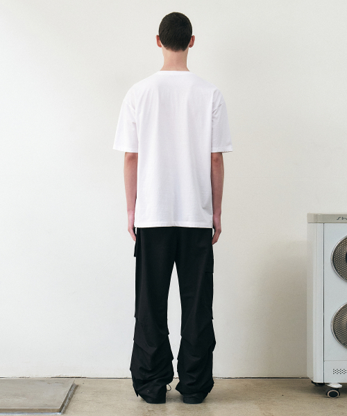 INSILENCE(インサイロンス)の「マルチポケットピンタックパンツブラック(その他パンツ・レディース・その他・MEDIUM/LARGE/SMALL)」の3枚目の写真