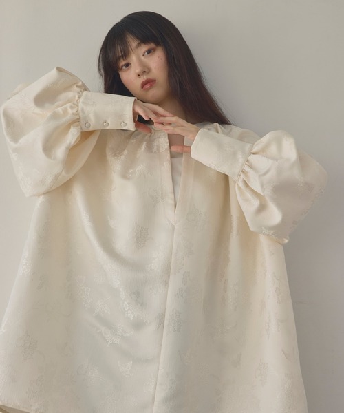 Alumu.(エルム)の「AM571003ジャガード2WAYチュニックトップス(チュニック・レディース・アイボリー・FREE)」の5枚目の写真