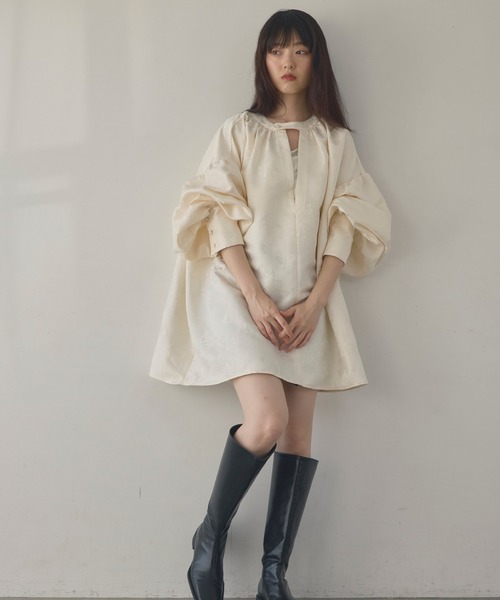 Alumu.(エルム)の「AM571003ジャガード2WAYチュニックトップス(チュニック・レディース・アイボリー・FREE)」の7枚目の写真