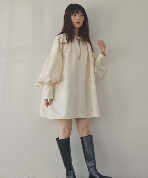 Alumu.(エルム)の「AM571003ジャガード2WAYチュニックトップス(チュニック・レディース・アイボリー・FREE)」の9枚目の写真