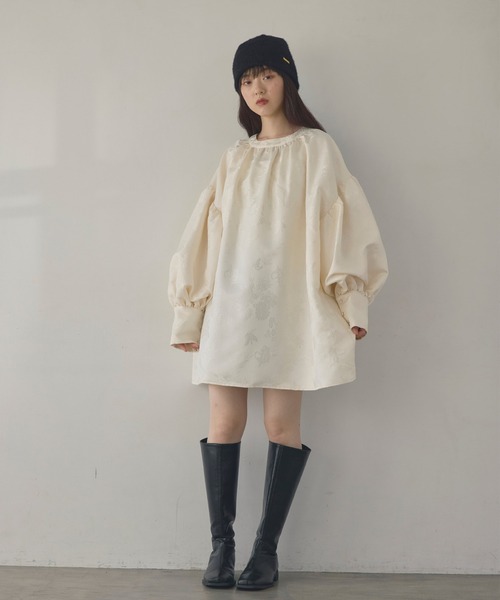 Alumu.(エルム)の「AM571003ジャガード2WAYチュニックトップス(チュニック・レディース・アイボリー・FREE)」の14枚目の写真