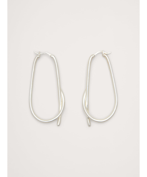 Banana Republic(バナナリパブリック)の「ラージノット フープピアス(ピアス(両耳用)・レディース・シルバー/ゴールド・ONE SIZE)」の1枚目の写真