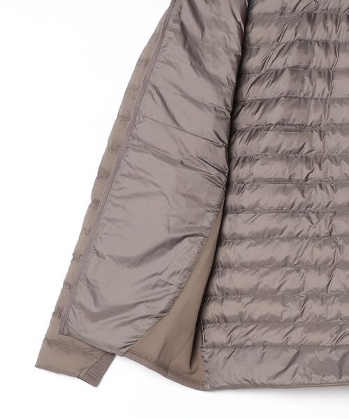 THE NORTH FACE(ザノースフェイス)の「ザ ノース フェイス THE NORTH FACE Red Run Hoodie_レッドランフーディ(ダウンジャケット/コート・メンズ・ブラウン/ブラック・S/M/L/LL)」の3枚目の写真
