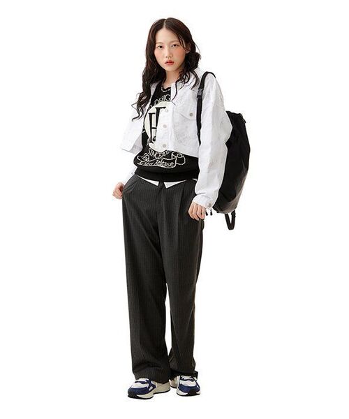 AKIII CLASSIC(アキクラシック)の「ヘリテージジョガーディープコバルトイエロー(スニーカー・レディース・その他・23cm/23.5cm/24cm/24.5cm/25cm/25.5cm/26cm/26.5cm/27cm/27.5cm/28cm)」の9枚目の写真