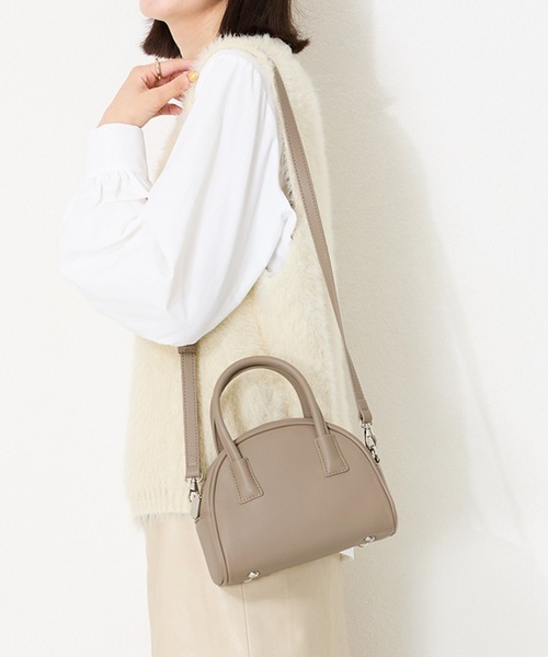 MISCH MASCH(ミッシュマッシュ)の「ラウンドミニボストンバッグ(ハンドバッグ・レディース・ブラック/シルバー/ベージュ・フリ-)」の3枚目の写真