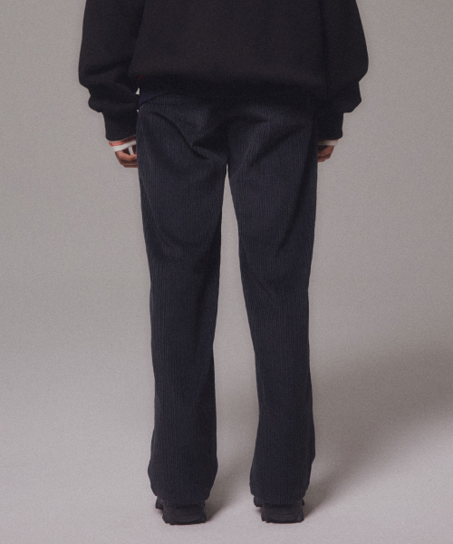 MENASOO(ミナス)の「Corduroy Straight Pants_Navy(その他パンツ・レディース・ネイビー・1/2)」の9枚目の写真