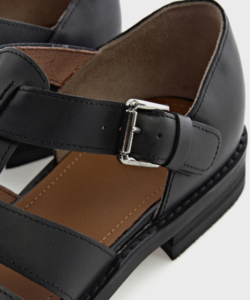 JOSEPHT（ジョセフ）の「VICTOR BLACK [VIBRAM]（サンダル・レディース・その他・23cm/23.5cm/24cm/25.5cm/25cm/24.5cm/28cm/27.5cm/27cm/26.5cm/26cm）」の7枚目の写真
