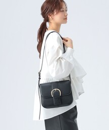 バックル ポイント ショルダーバッグ