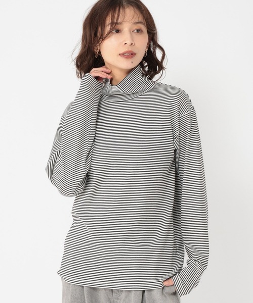 studio CLIP（スタディオクリップ）の「ベーシックタートルネック[プラスサイズあり]（Tシャツ/カットソー・レディース・その他1/ブラック/グレー/オフホワイト・MEDIUM/ﾌﾘｰ(L)/LARGE）」の4枚目の写真