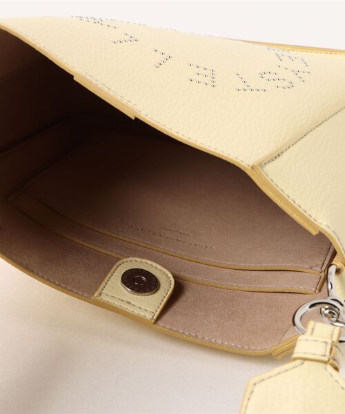 STELLA McCARTNEY（ステラマッカートニー）の「Logo Square Crossbody Bag / ロゴ スクエア クロスボディ バッグ（ショルダーバッグ・レディース・イエロー系その他/ピンク系その他・ONE SIZE）」の5枚目の写真