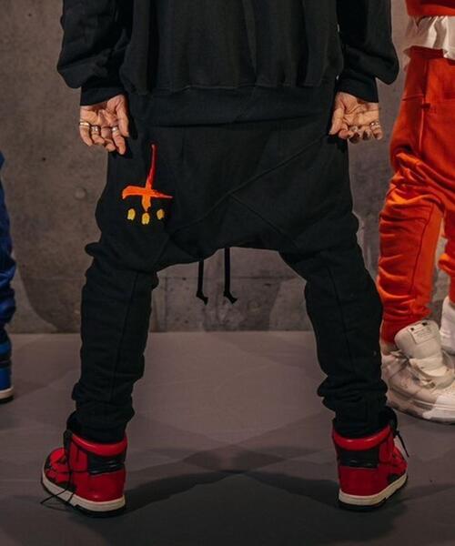 ROYAL FLASH（ロイヤルフラッシュ）の「CTLS/シーティーエルエス/別注FIRE USUAL PANTS（スウェットパンツ・メンズ・ブルー/ブラック/オレンジ・0/1）」の4枚目の写真