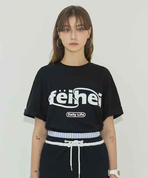 FEIHEI(フェイヘイ)の「(UX)FEIHEI LOGO T-SHIRT BLACK(Tシャツ/カットソー・レディース・その他・SMALL/MEDIUM/X-SMALL)」の1枚目の写真